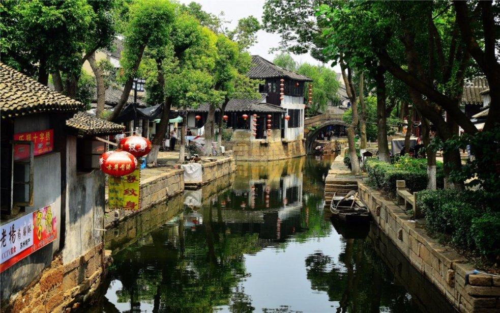 为什么女生比男生更喜欢给别人精神上的关心?-专注解决生活难题